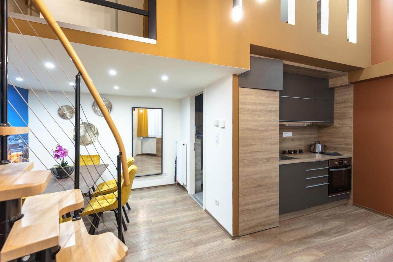 Kazinczy 10 Apartment With 3 Bedrooms Budapest Luaran gambar